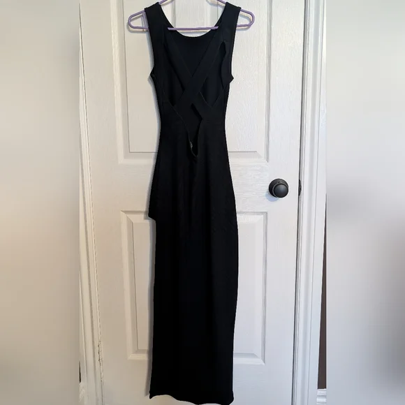 Formal Dress - Picture 4 of 4